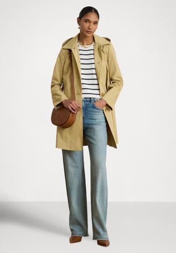 Шерстяное пальто