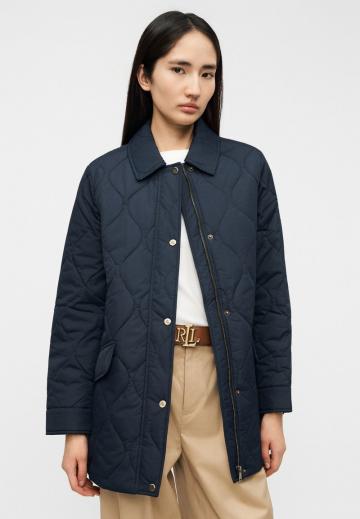 Короткое пальто