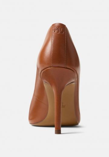 Туфли на высоком каблуке