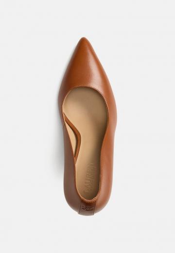 Туфли на высоком каблуке