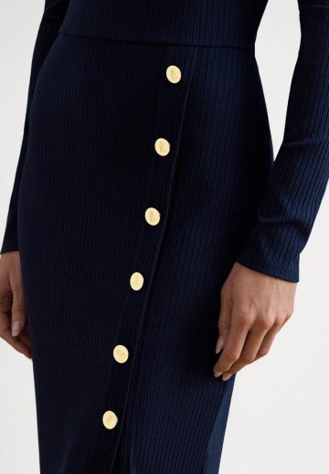 Вязаное платье