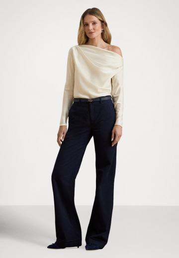 Атласная блузка