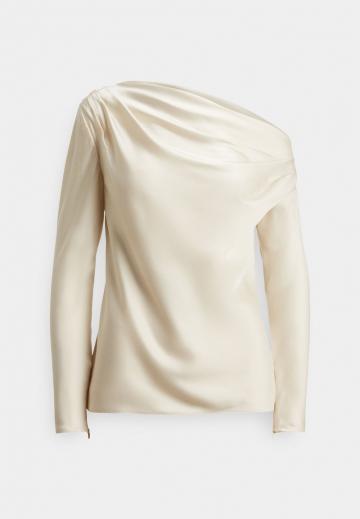 Атласная блузка