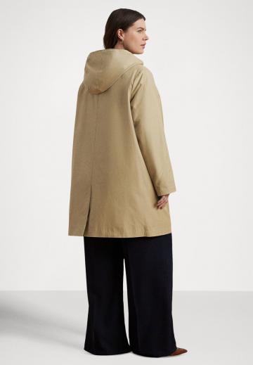 Шерстяное пальто