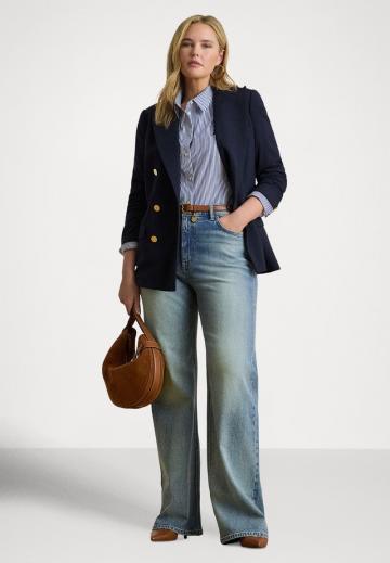 Прямые джинсы