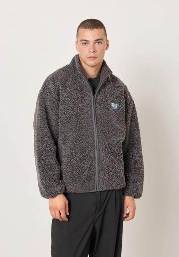 Флисовая куртка