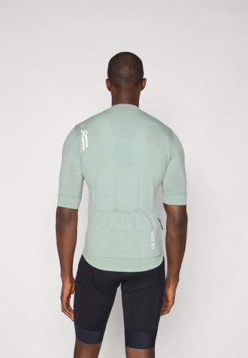 Спортивная форма