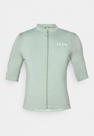 Спортивная форма