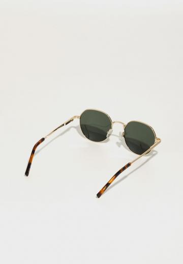 Солнечные очки