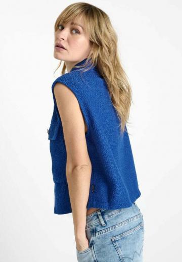 Джинсовая жилетка