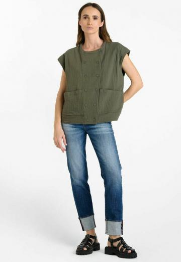Джинсовая жилетка
