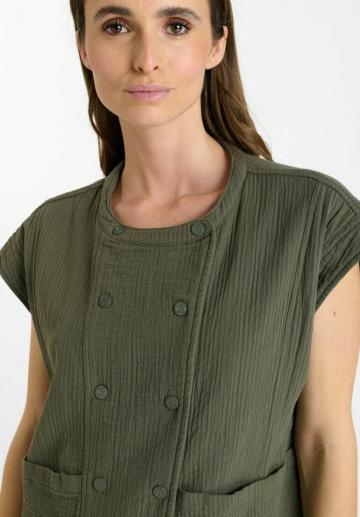 Джинсовая жилетка