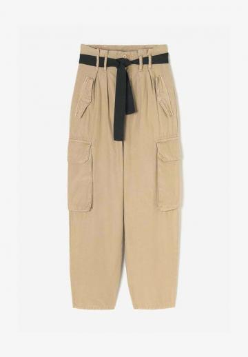 Брюки с накладными карманами