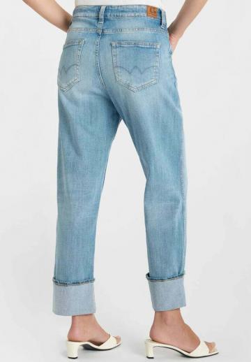 Свободные джинсы