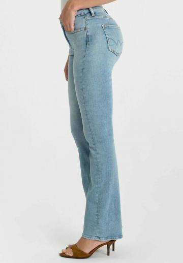 Клешеные брюки