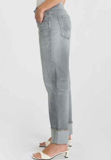 Свободные джинсы