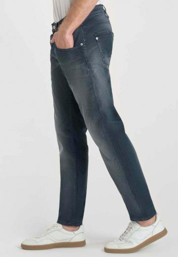 Джинсы