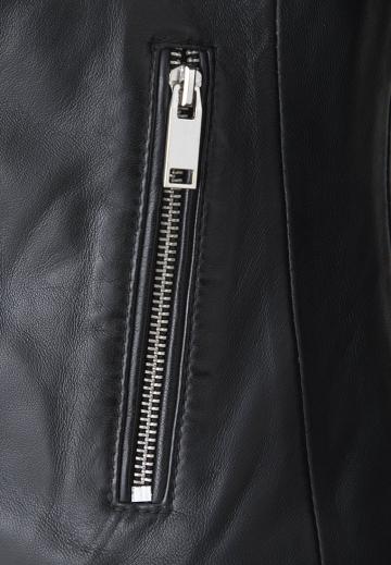 Байкерская куртка