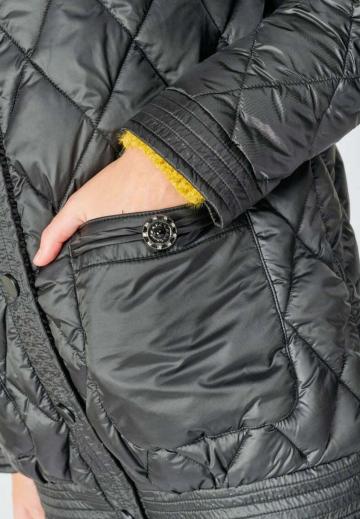 Зимняя куртка