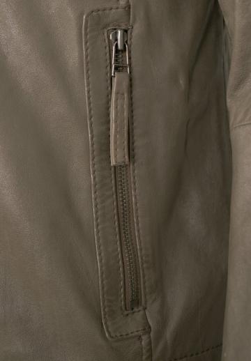 Кожаная куртка