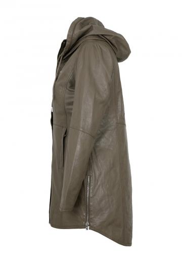 Короткое пальто