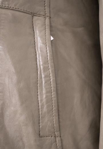 Короткое пальто