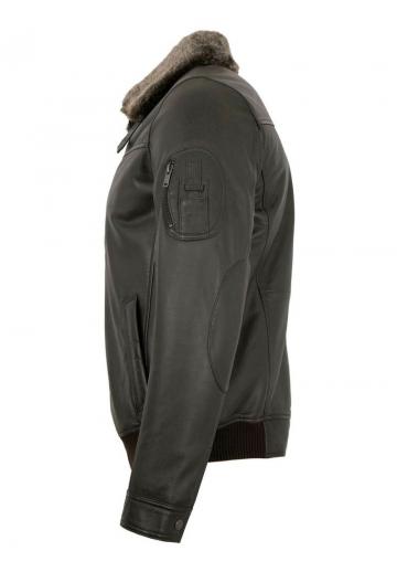 Кожаная куртка