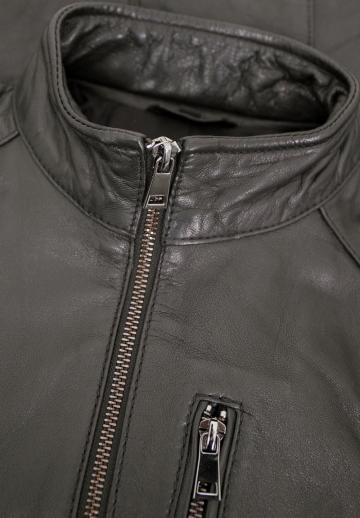 Кожаная куртка