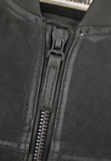 Куртка бомбер