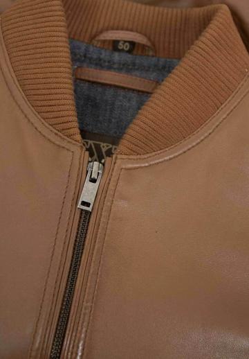 Куртка бомбер