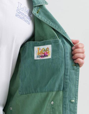 Джинсовая куртка