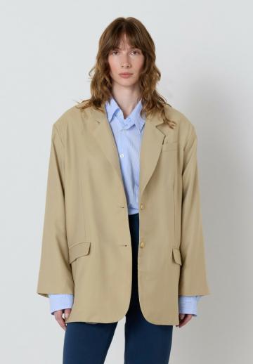 Короткое пальто