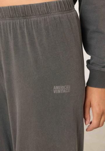 Спортивные штаны