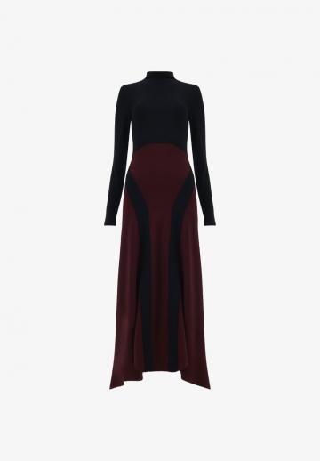 Вязаное платье