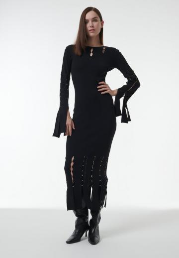 Вязаное платье