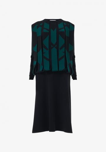 Вязаное платье