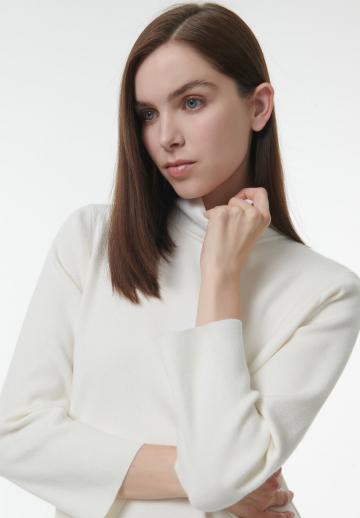 Длинный пуловер