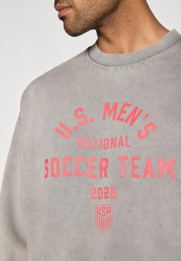 Спортивная кофта