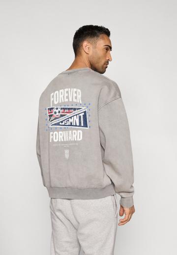 Спортивная кофта