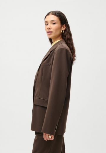 Длинный блейзер