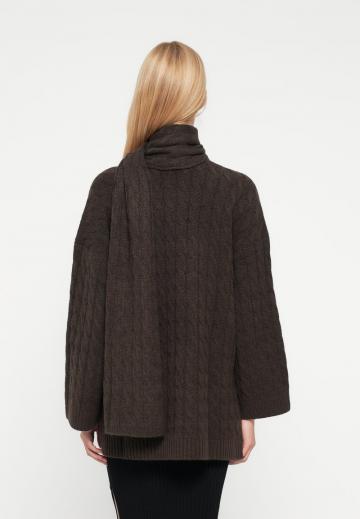 Длинный пуловер