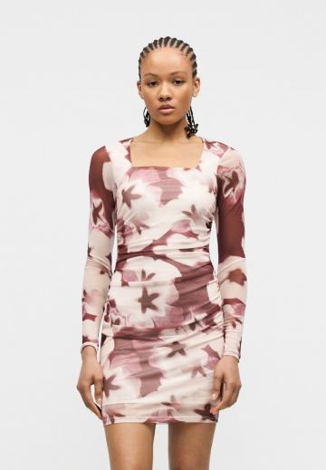 Коктейльное платье