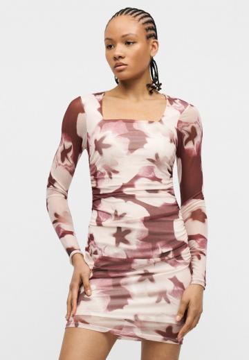 Коктейльное платье