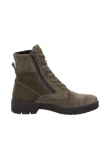 Ботинки на шнуровке