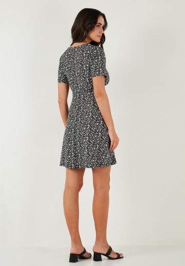 Короткое платье