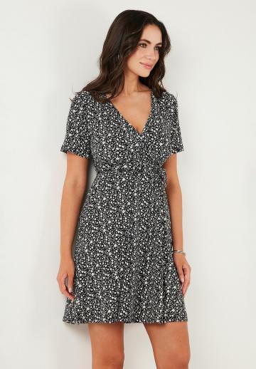 Короткое платье