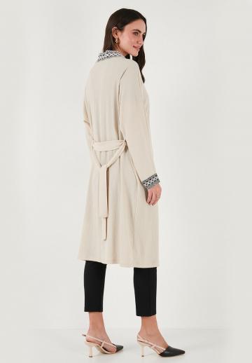 Длинный жилет