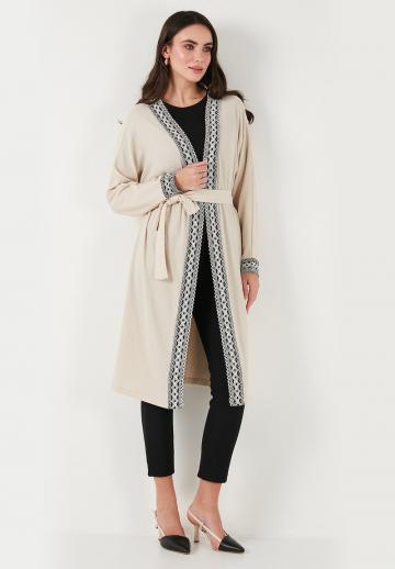 Длинный жилет