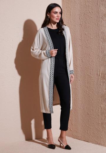 Длинный жилет