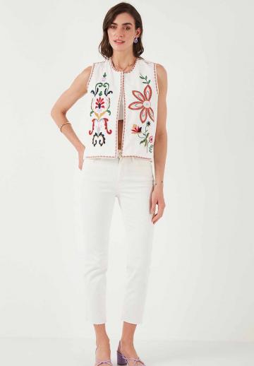 Джинсовая жилетка